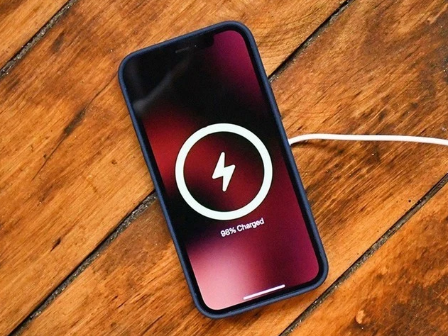绥化苹果手机维修分享iPhone 12可以随便充电吗 